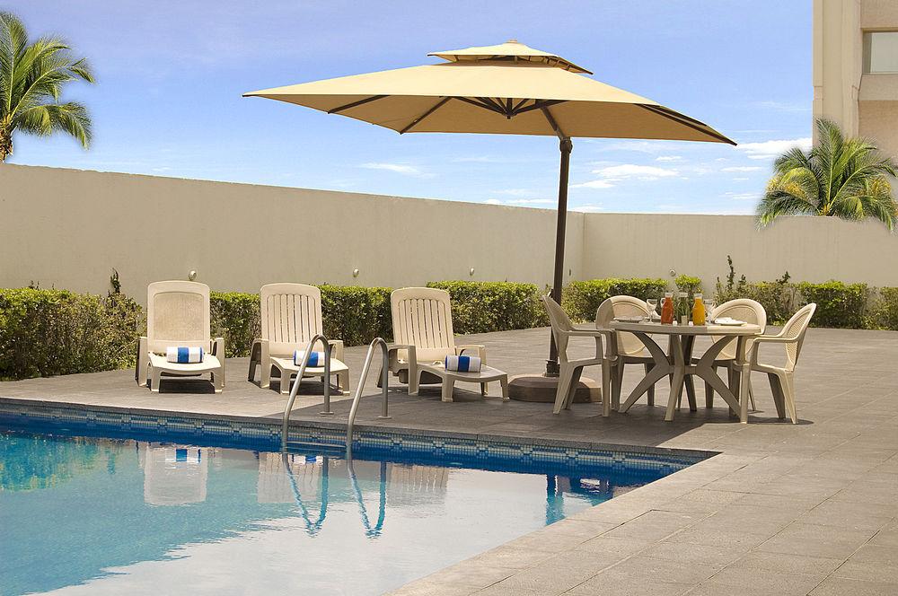 Fato Hotel Querétaro Zewnętrze zdjęcie