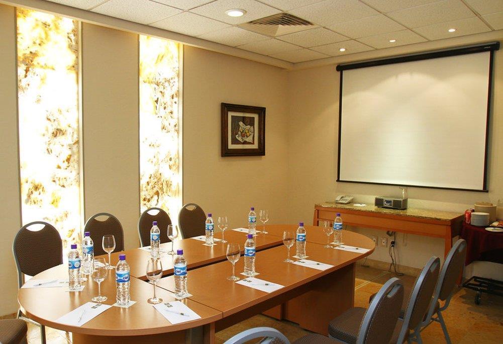 Fato Hotel Querétaro Udogodnienia zdjęcie