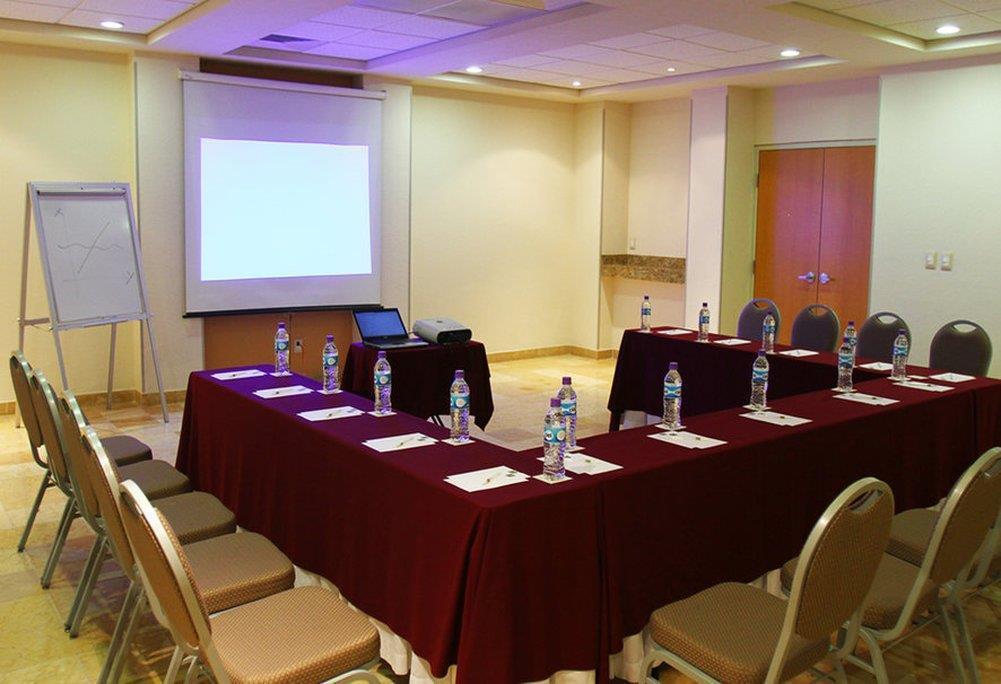 Fato Hotel Querétaro Udogodnienia zdjęcie